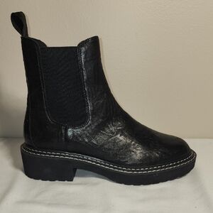 Black Ankle Boots with Textured Leather and Elastic Panels